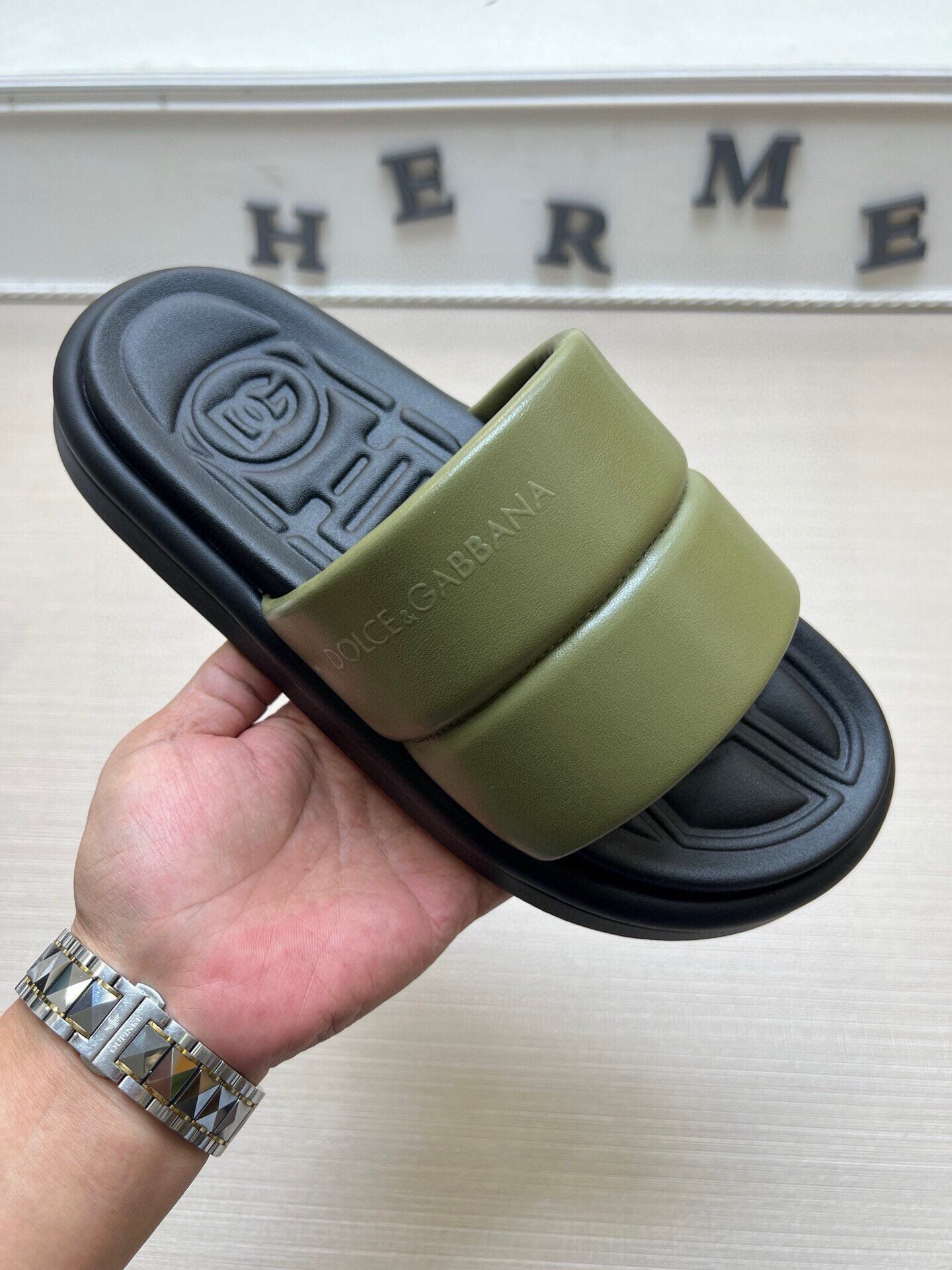 535ZA269Z Popular Slippers