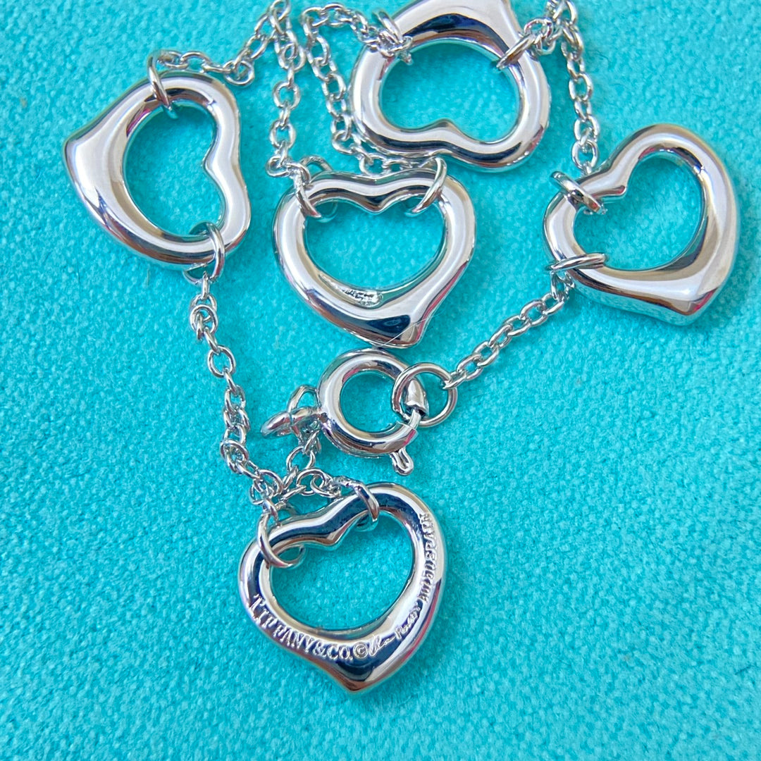 575RVA174K  Popular Bracelets