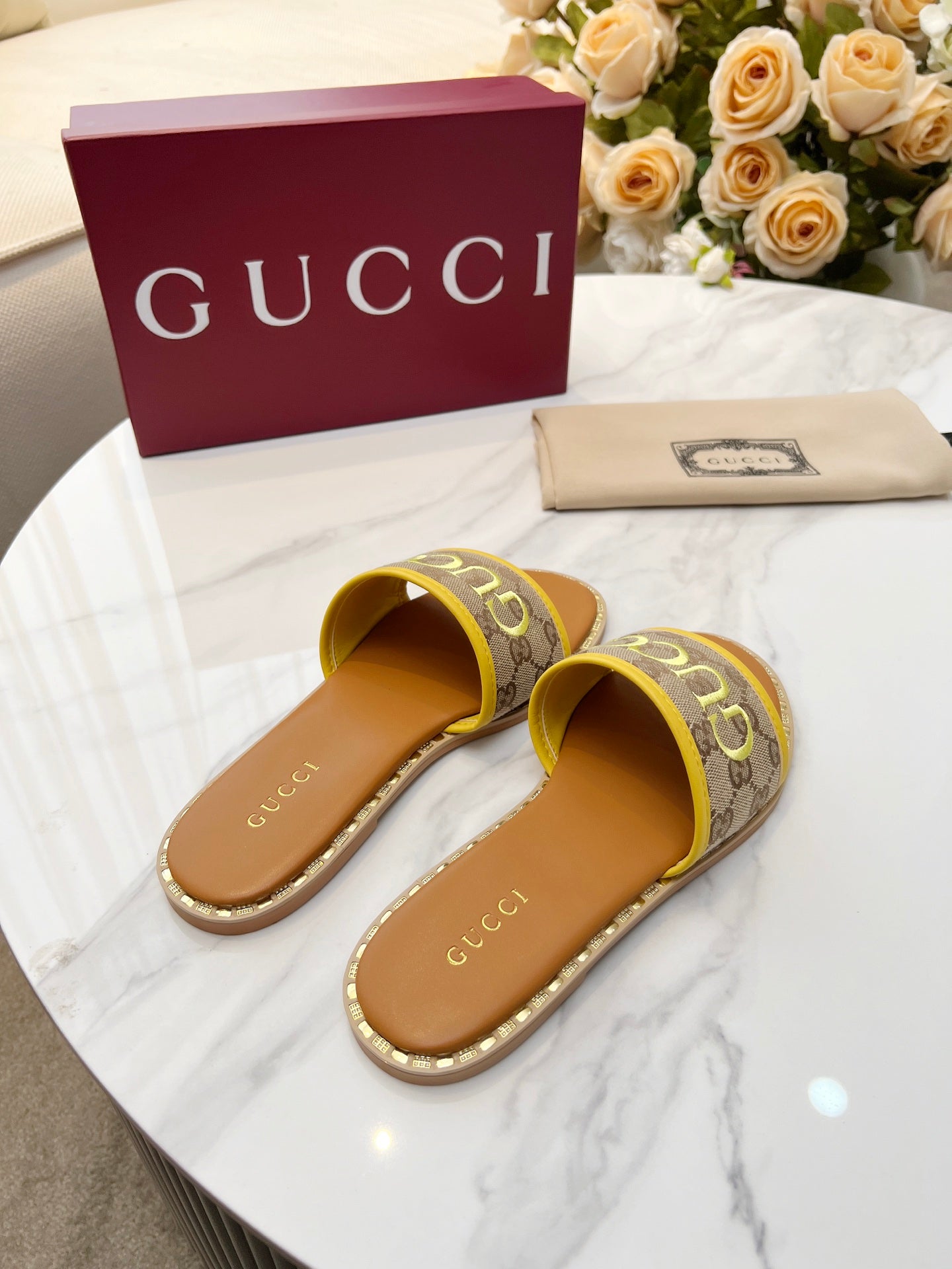 255QB29Z Popular Slippers