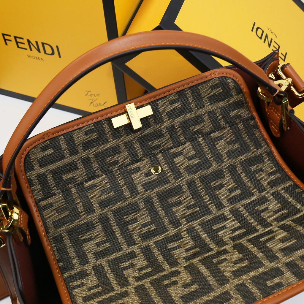 136PF99B Popular leather bag