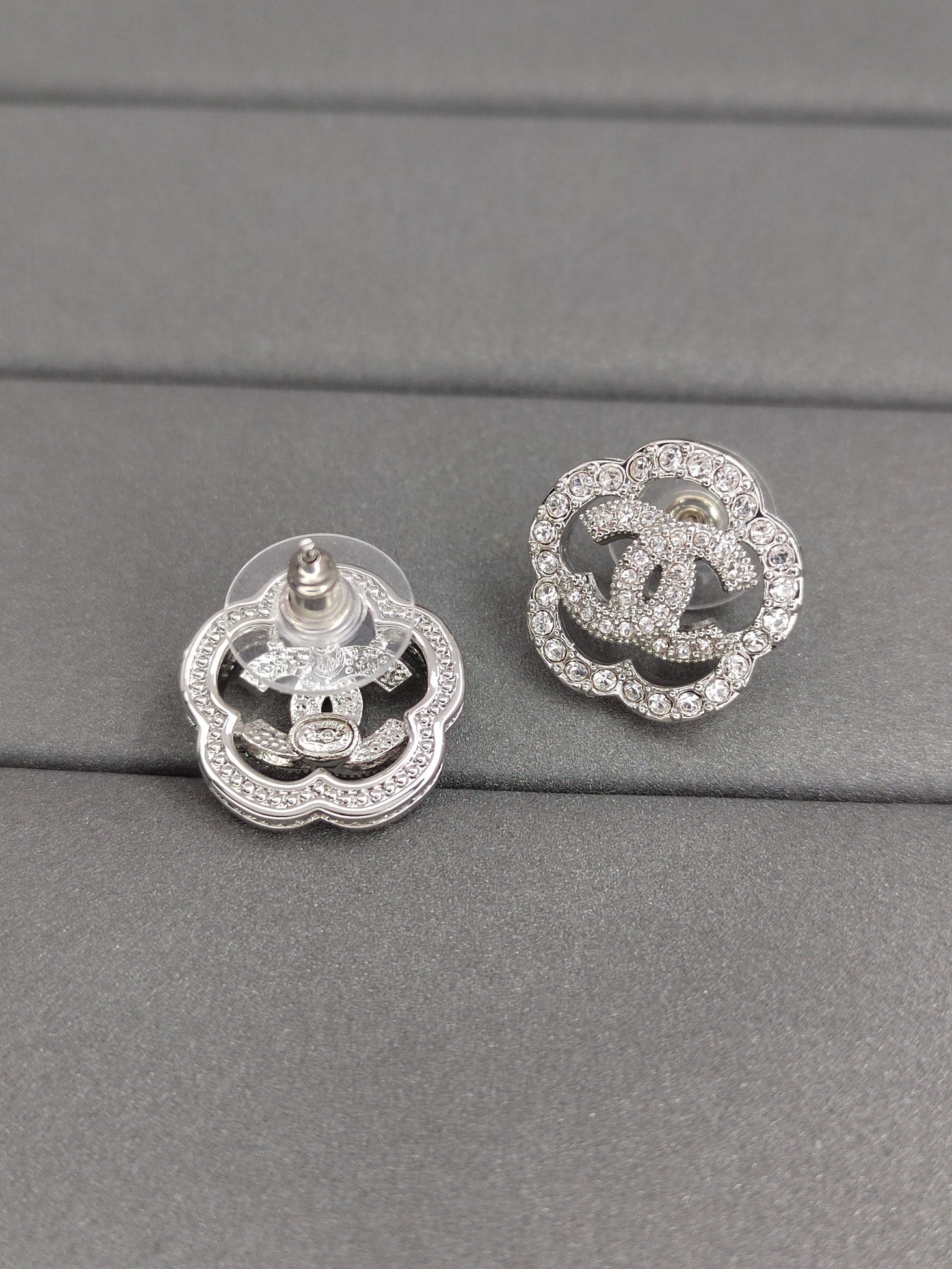 15QC12E Popular Earrings