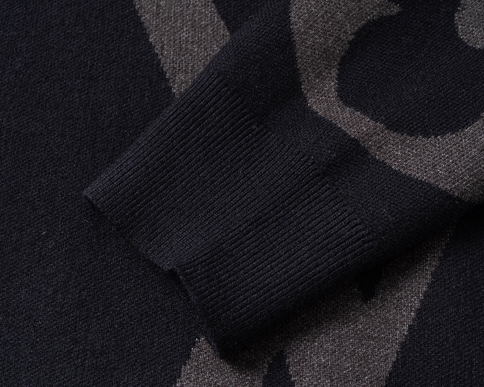 185ZE122U Popular Sweaters