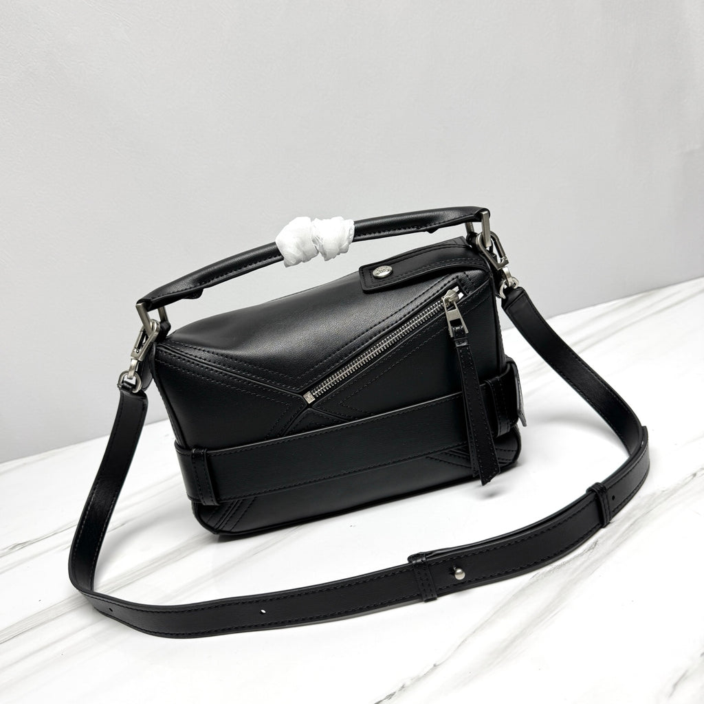 15RA149B Popular leather bag