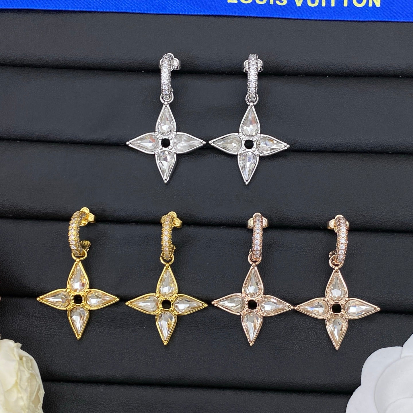 15ZE65E Popular Earrings