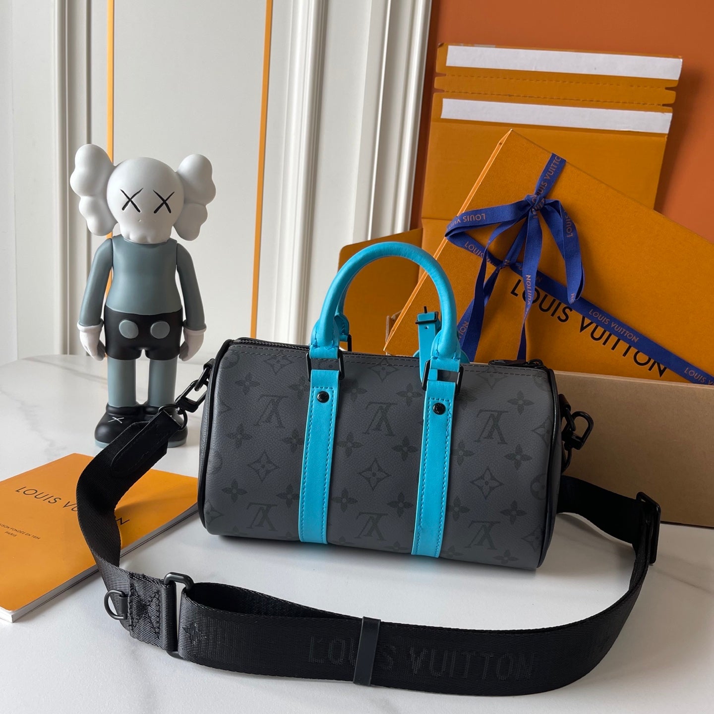 146PE32B Popular leather bag