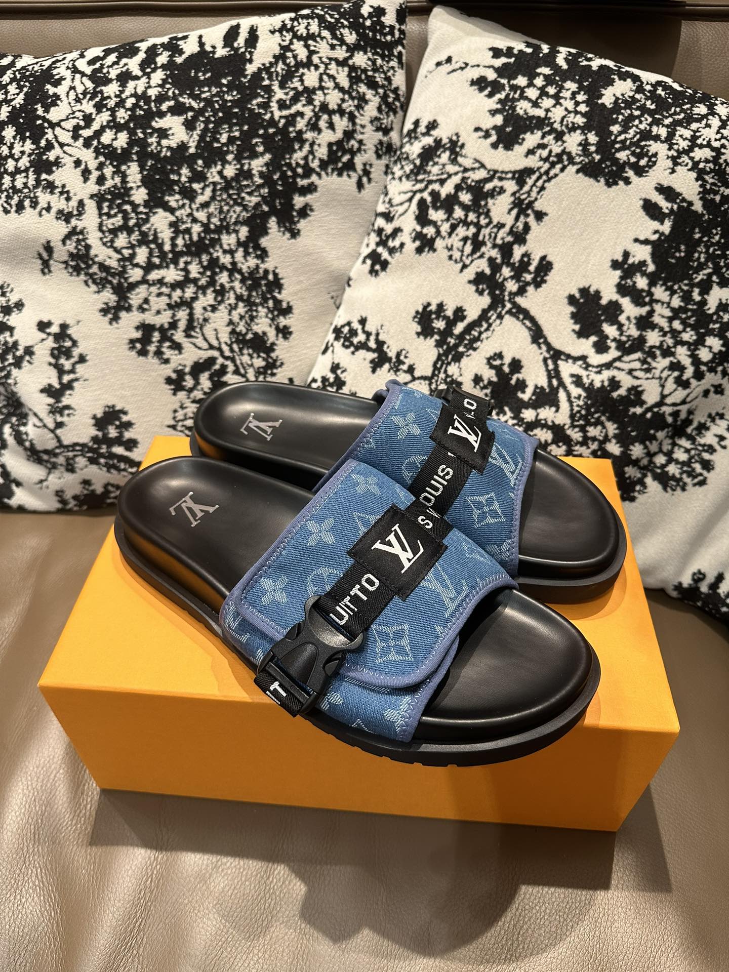 285ZE27Z  Popular leather Shoes