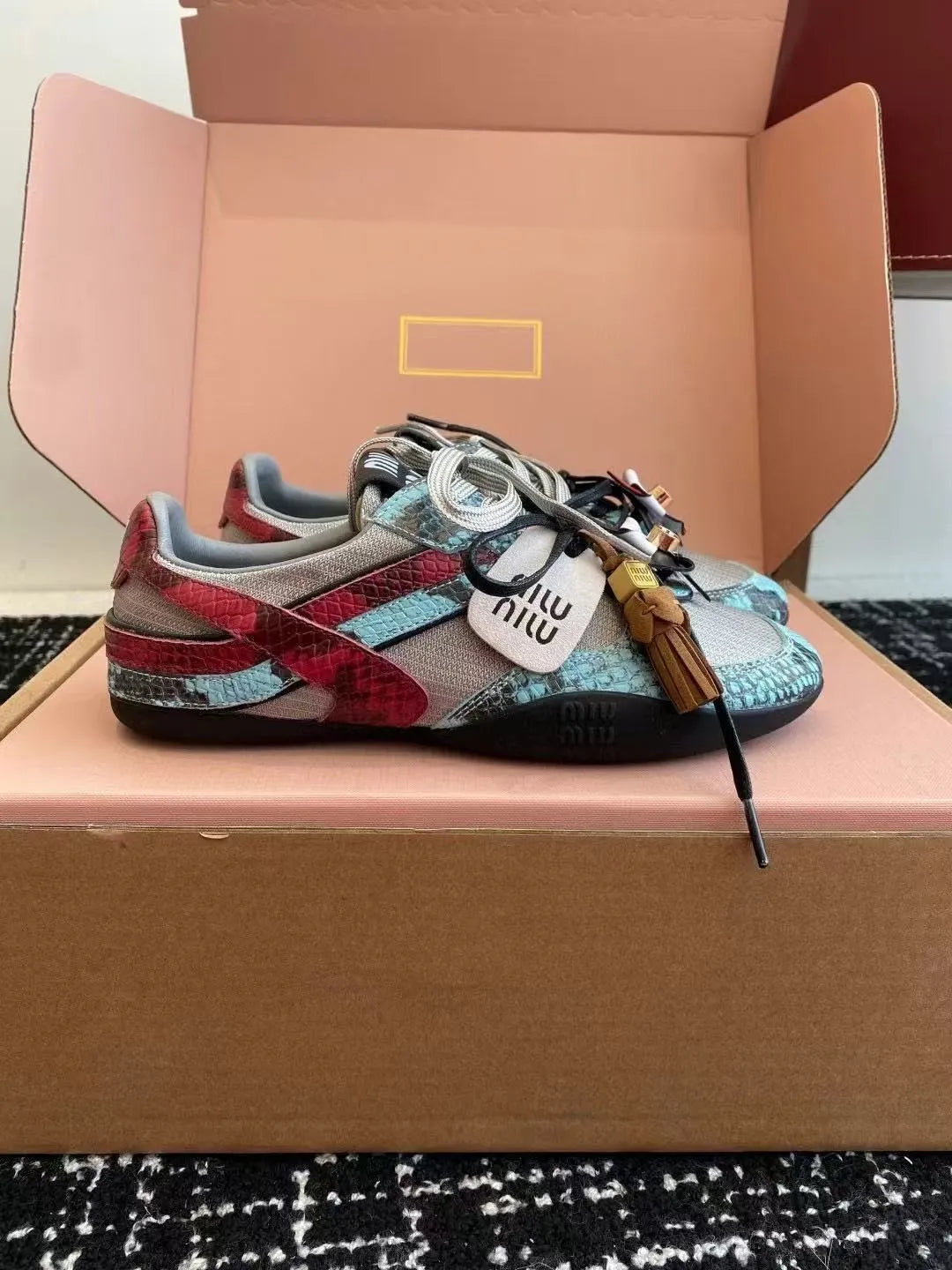 255RA12Z Popular high-quality shoes