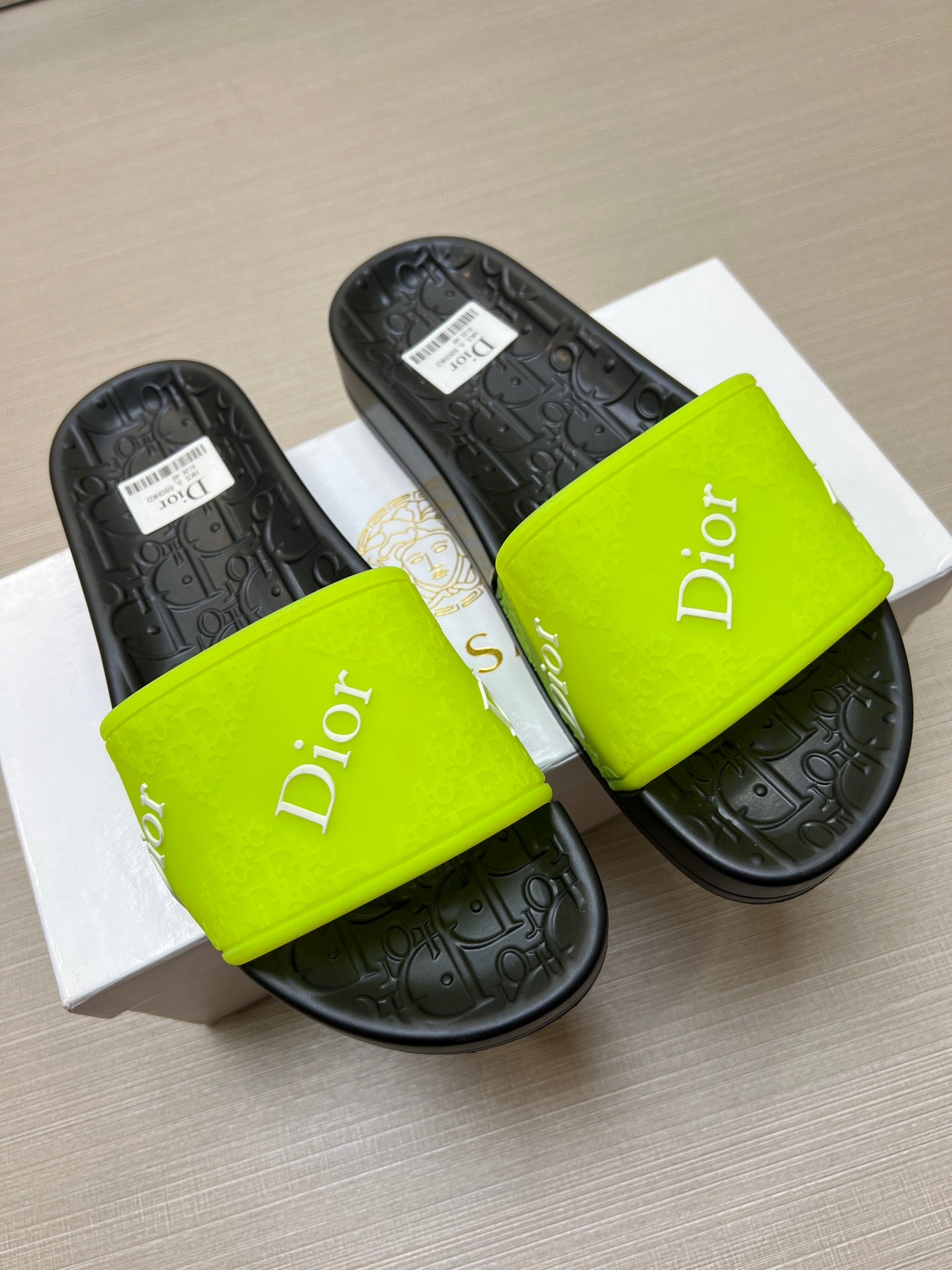 535ZD278Z Popular Slippers