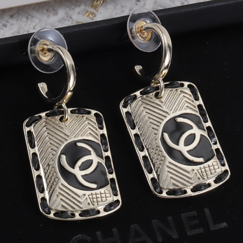 14C311E Popular Earrings