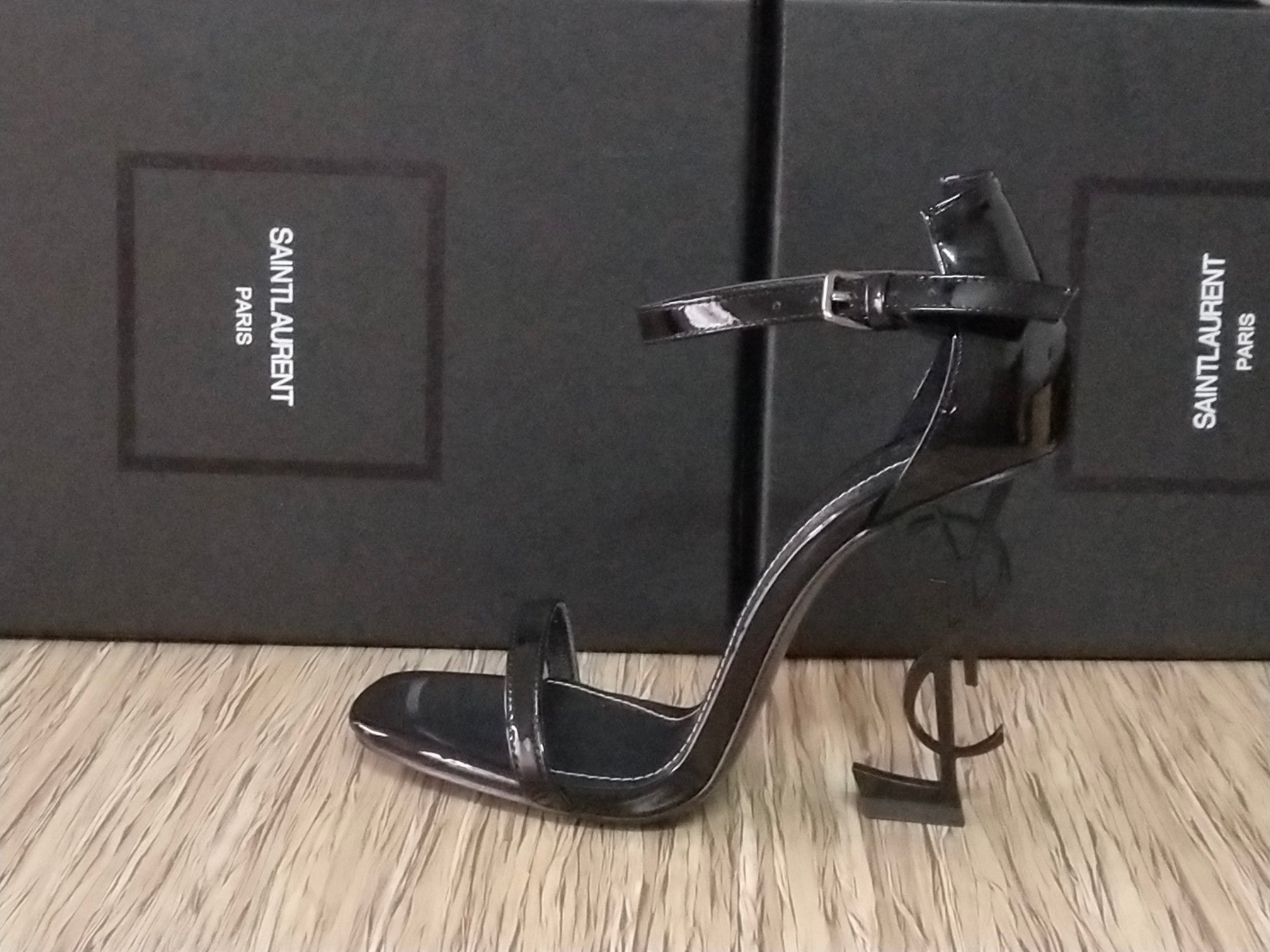 2XSL147Z Popular leather high heels（patent leather）