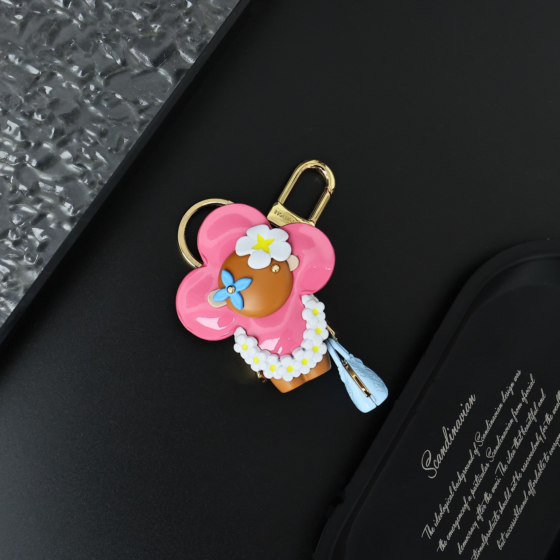 346RE9A Popular bag 's charms accessories
