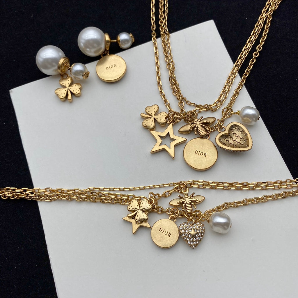 15QD8X Popular Necklace . Bracelets . Earrings