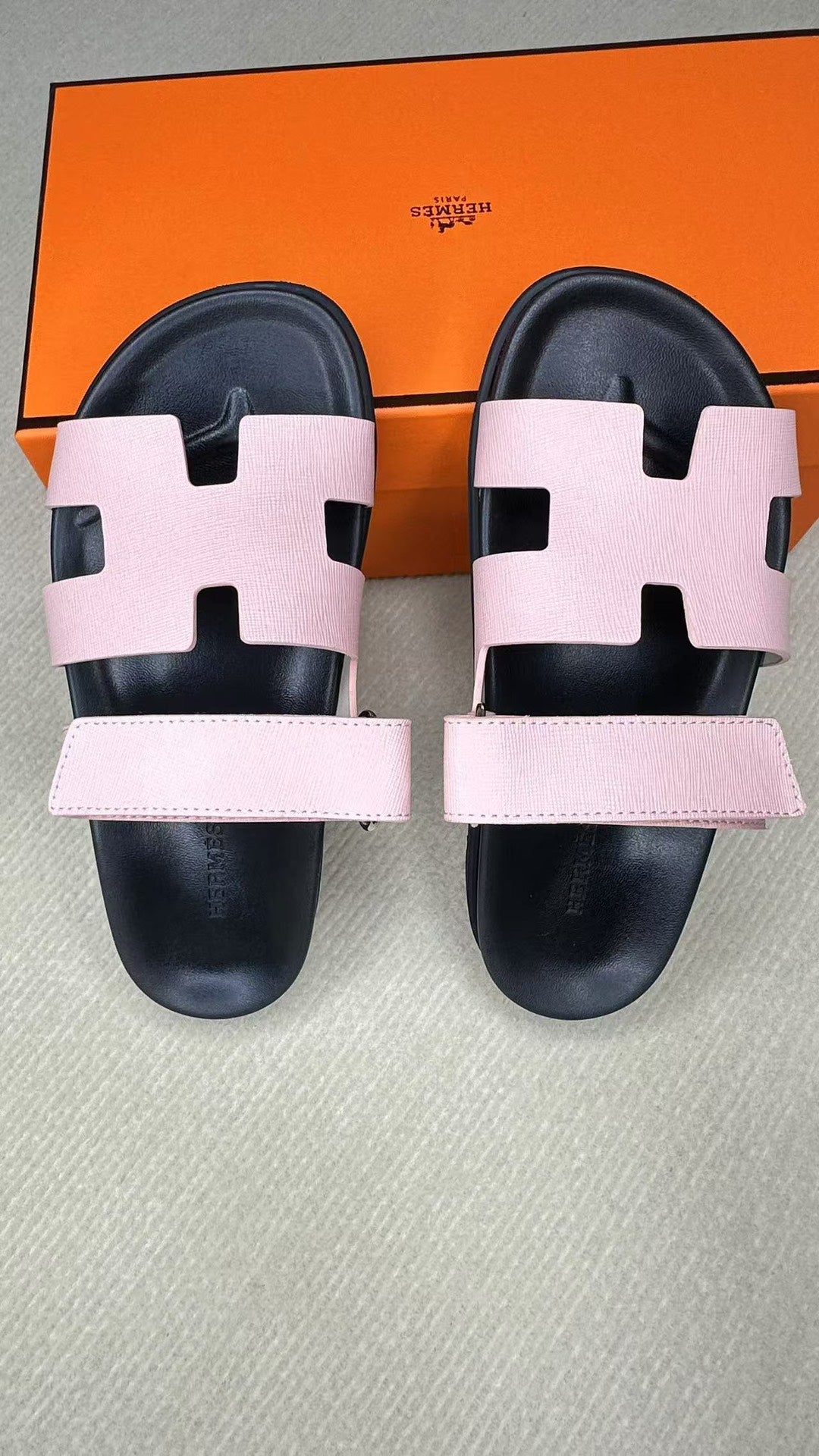 255QH26Z Popular leather shoes