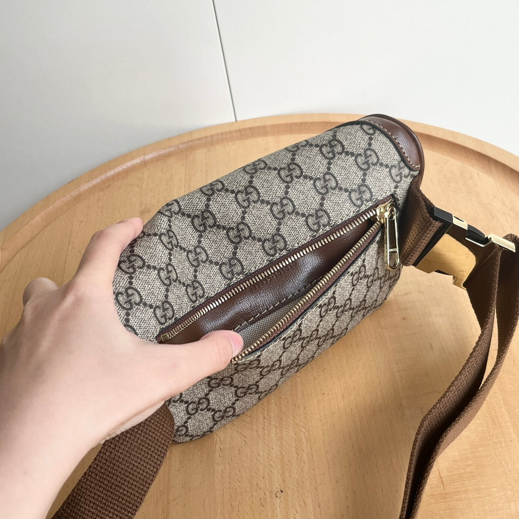 15RB42B  Popular leather bag