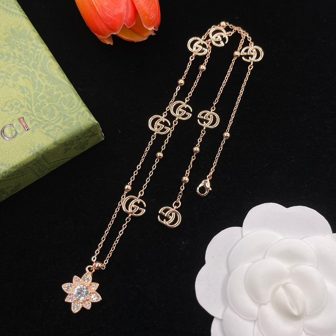175RB27X Popular   Necklaces .