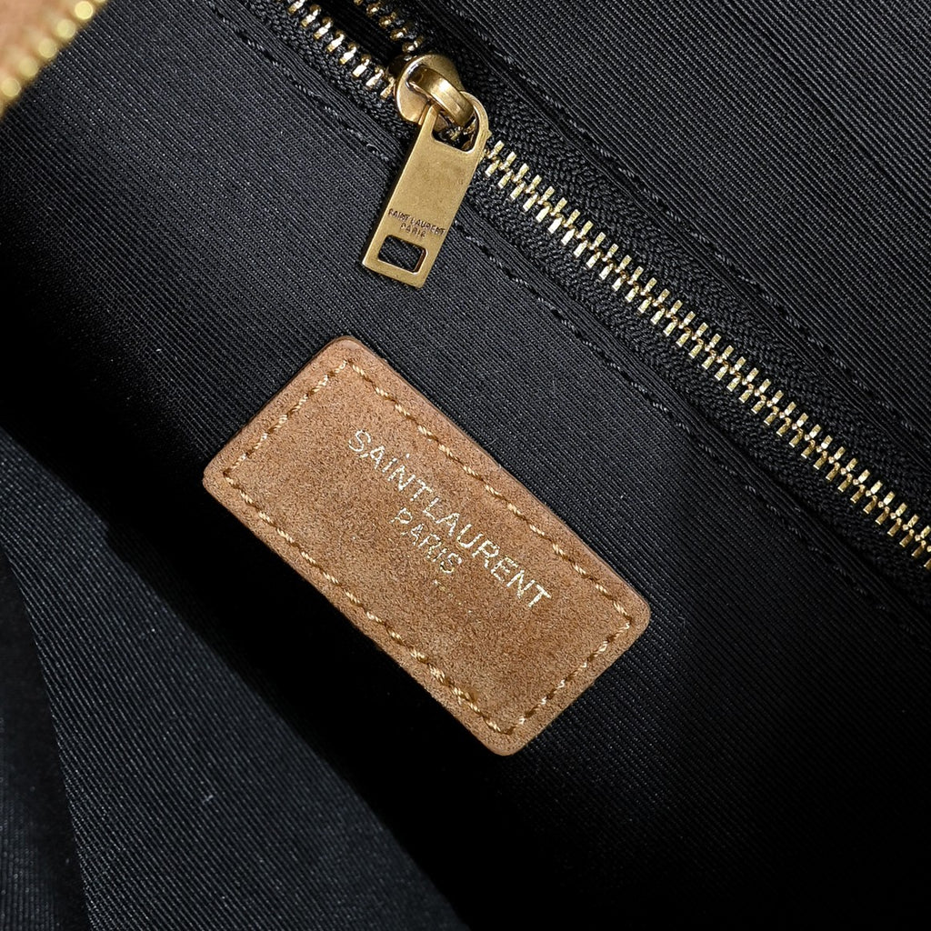 136NSL18B Popular  Purse