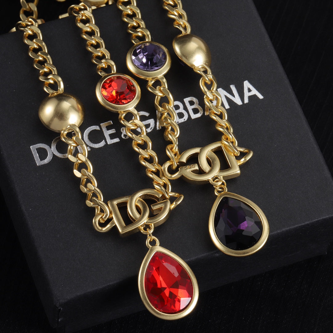 15QA11X Popular Necklace