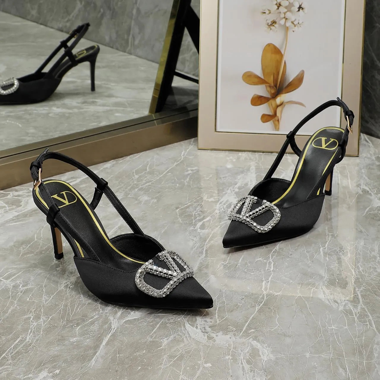 245RVL16Z Popular leather  High heels