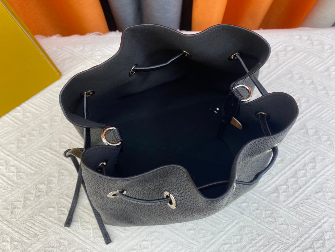 165NE99B Popular  leather bag