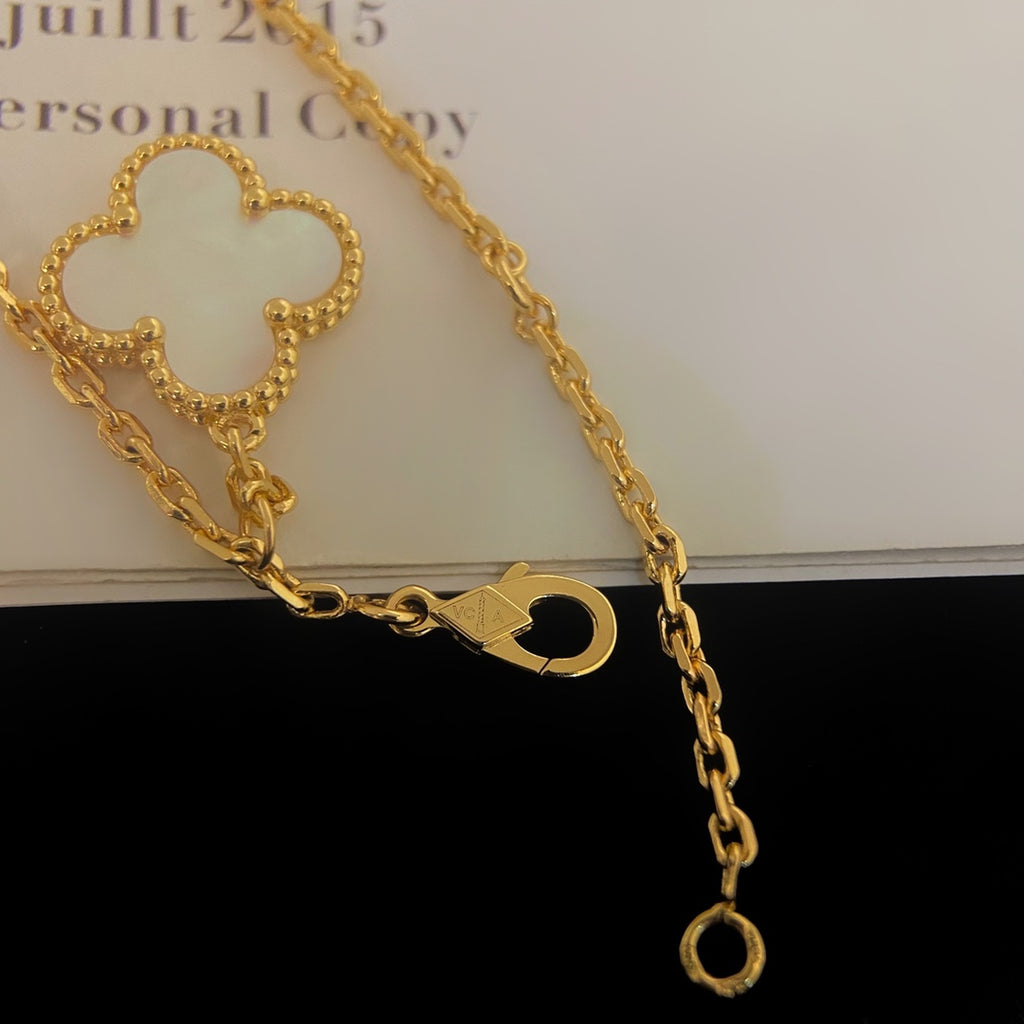 5XVA182K Popular 6 flowers necklaces