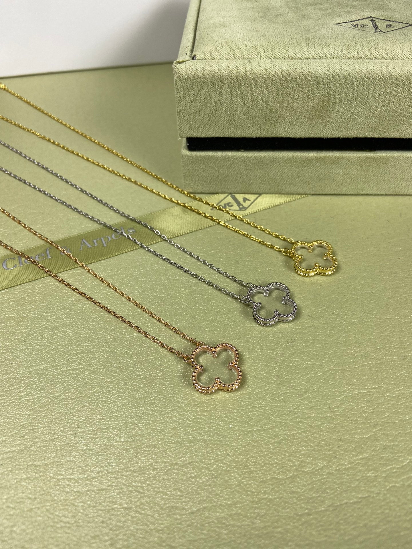 5XVA171X Popular   high quality bracelets,necklaces)