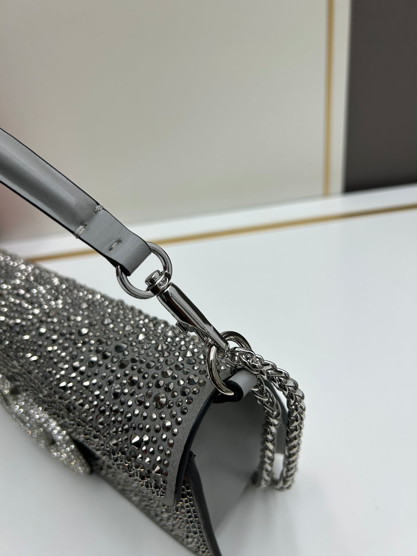 1WVL119B Popular bag
