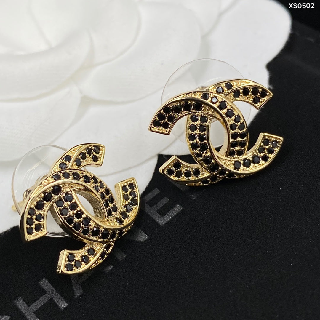 136NC72J Popular Earrings