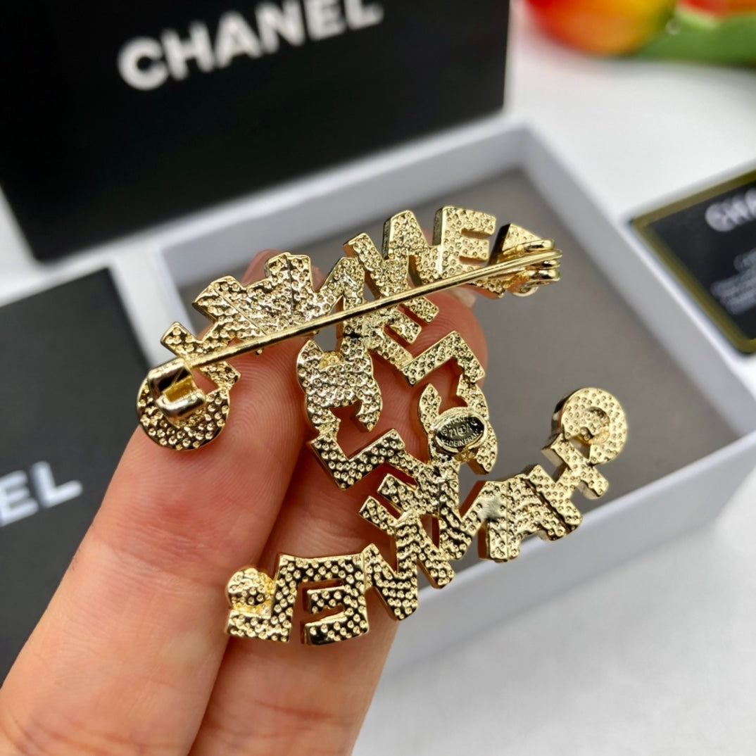 14C887X    Popular Brooch