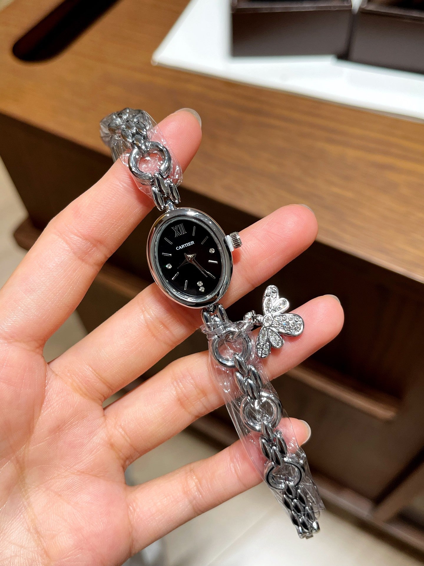 136RK79L Popular Watches