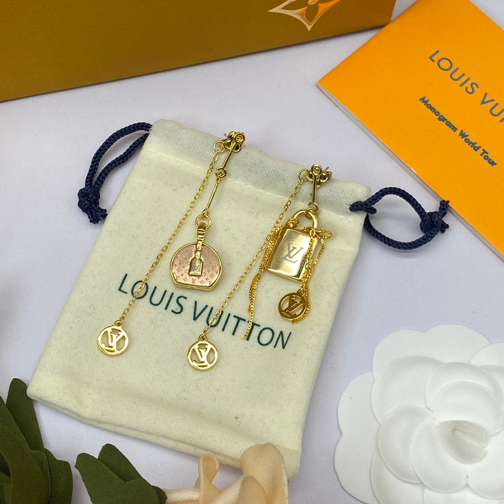 15ZE77E Popular Earrings