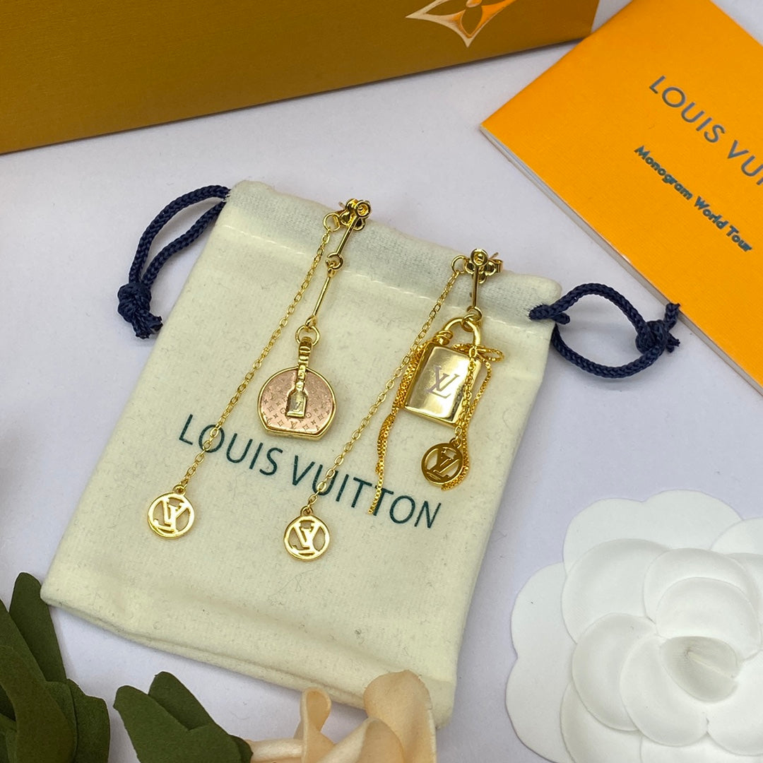15ZE77E Popular Earrings