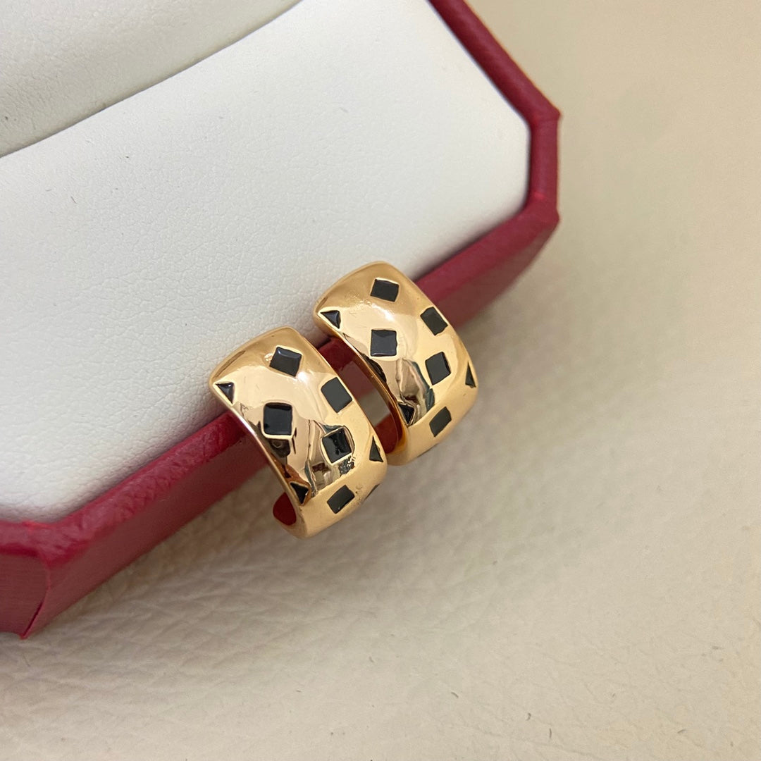 556NK28E Popular  Earrings