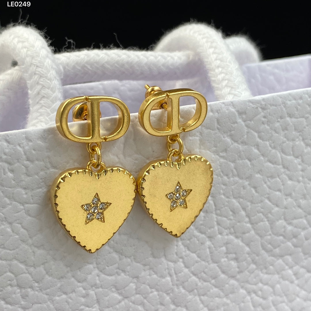 1YD221E Popular   Earrings