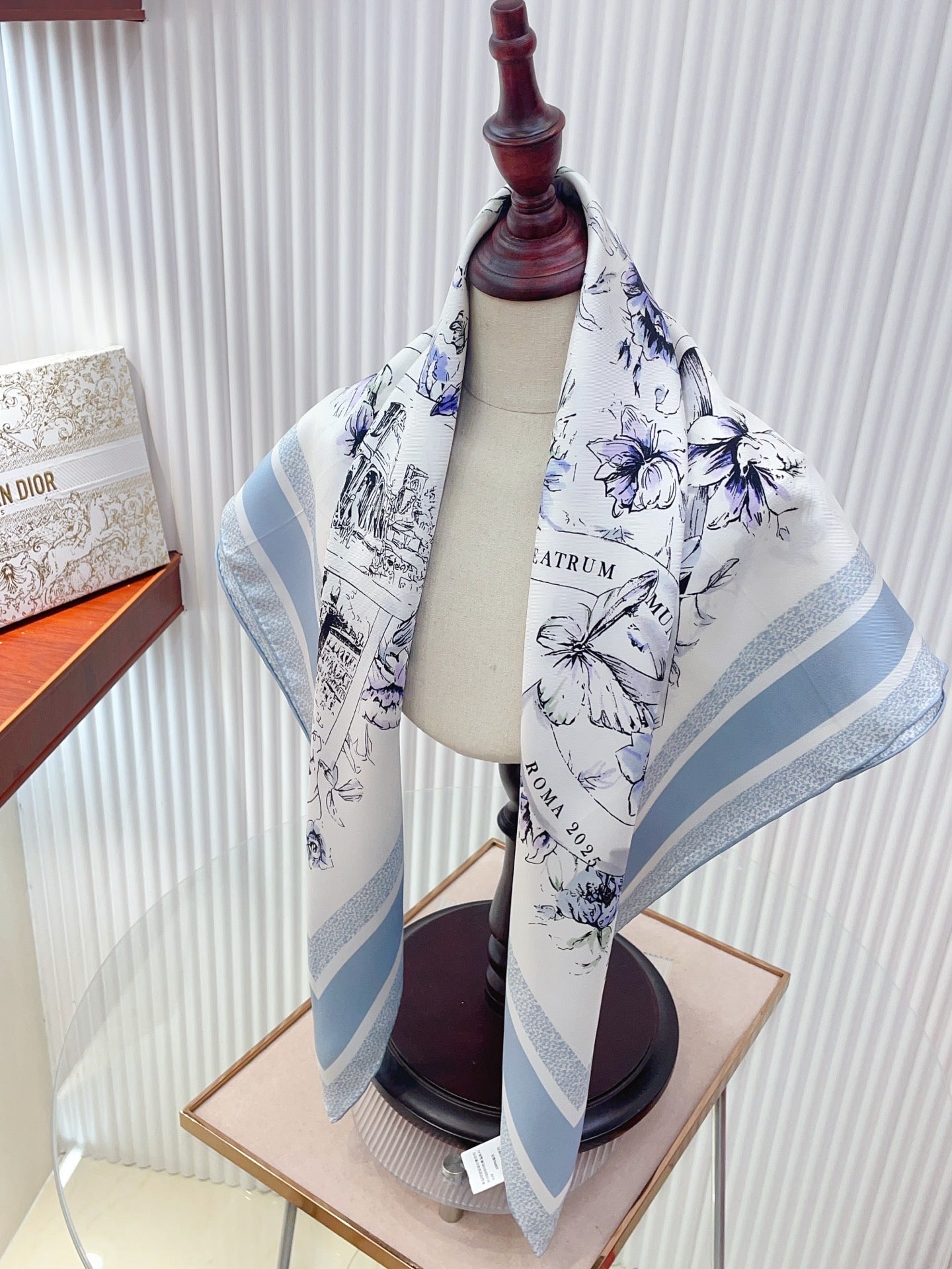 136ND27W Popular Silk Scarve