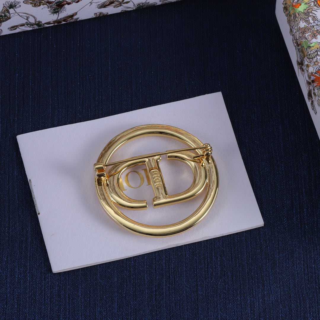 55ZD99X Popular Brooch