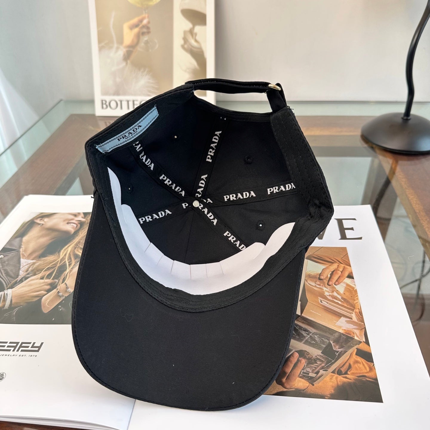 16XC1M Popular hats