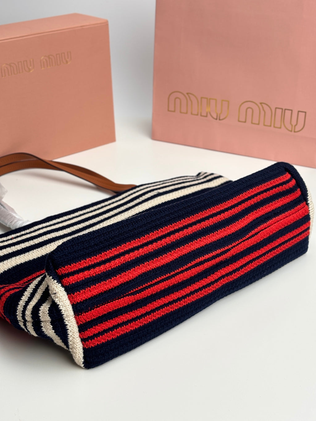 1XA78B Popular    Woven Bag