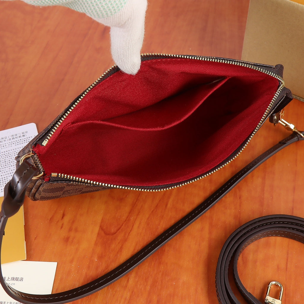XE17B Popular  leather bag 