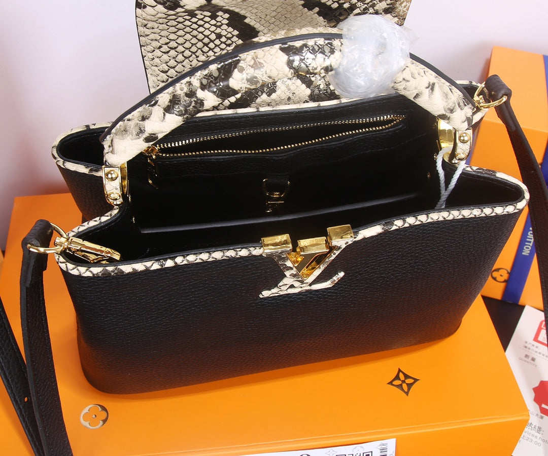 1XE443B Popular   leather bag