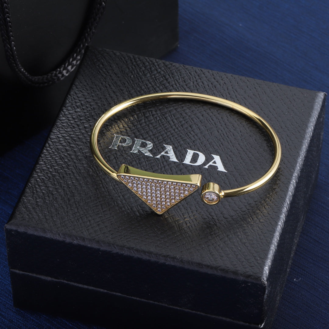 1YPD74K  Popular Bracelets