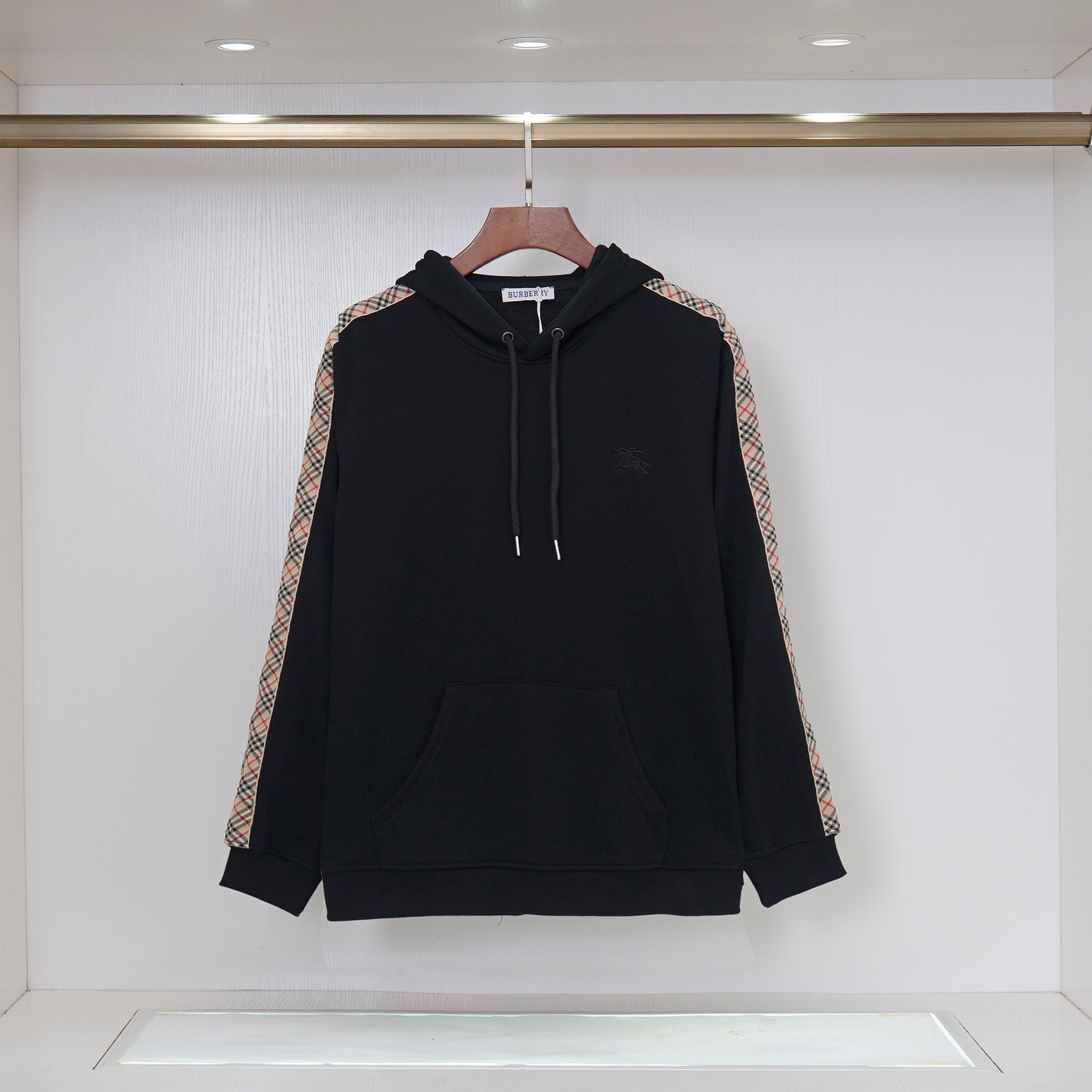 105ZR376U Popular Sweaters