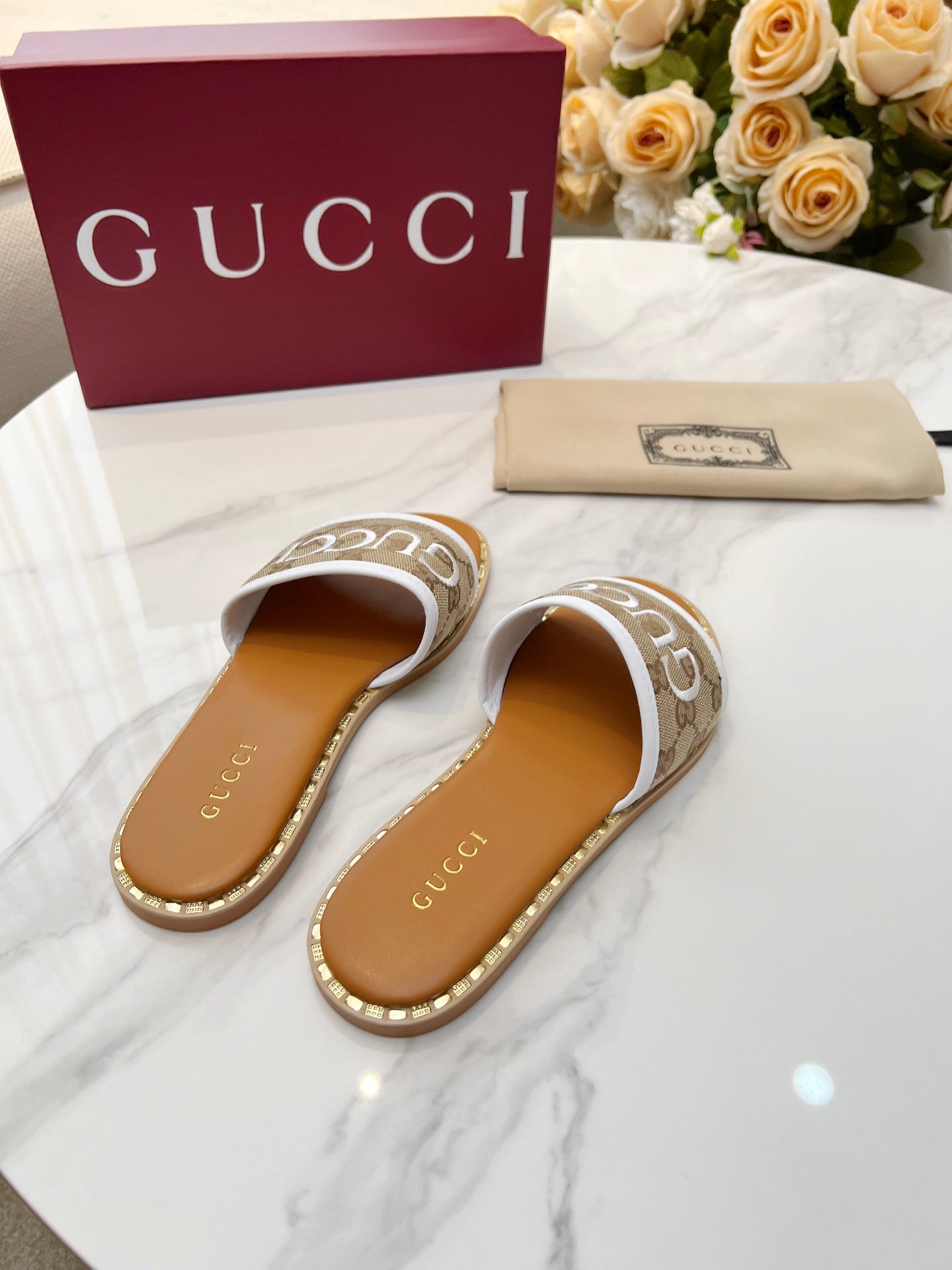 255QB29Z Popular Slippers