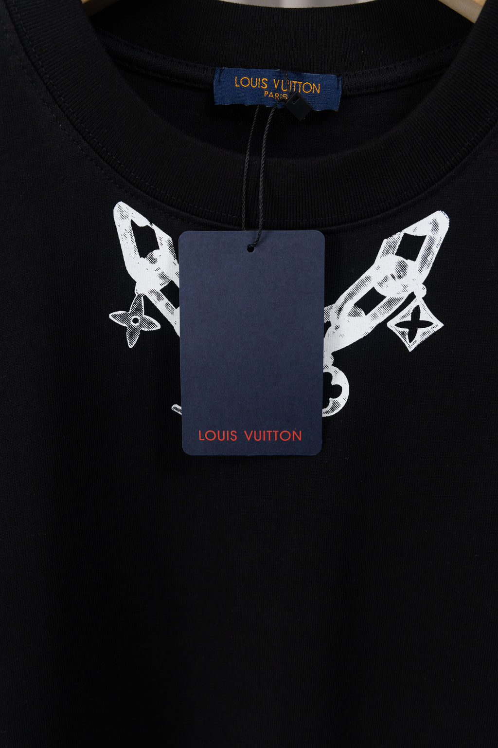 36PE137U Popular T-shirts