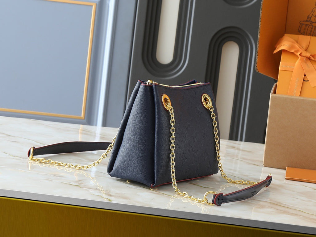136PE75B Popular leather bag