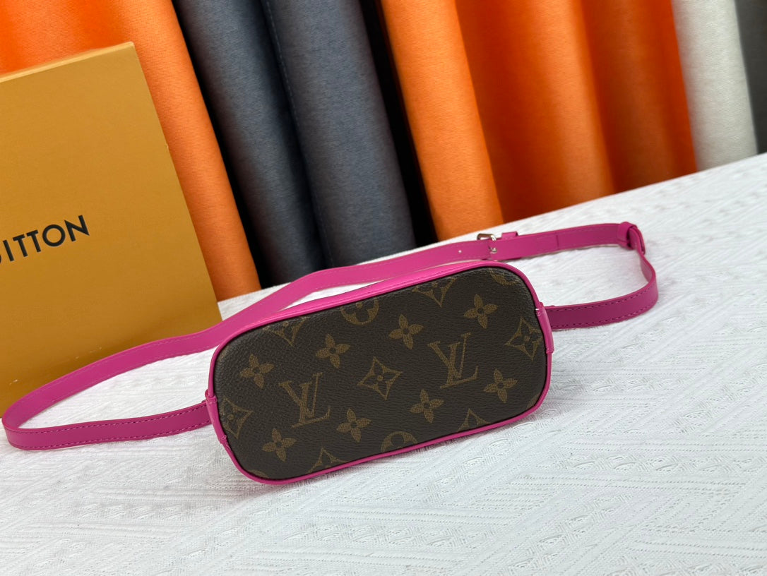 155XE19B Popular leather bag