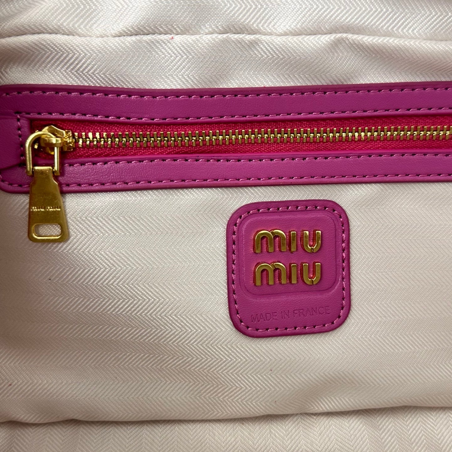 146PA153B Popular leather bags