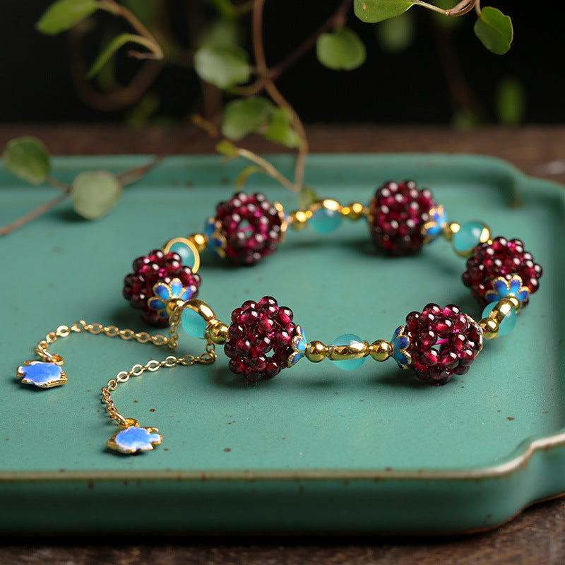 147Natural Garnet Simple Women's Garnet Bracelet Paired with Tianhe Stone Cloisonn é Accessories Bracelet
