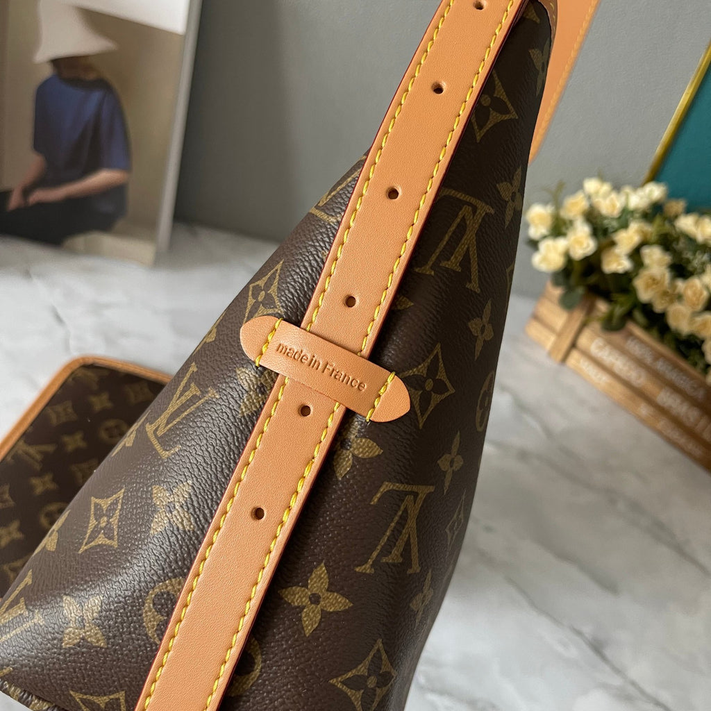 12XE277B Popular  leather bag 