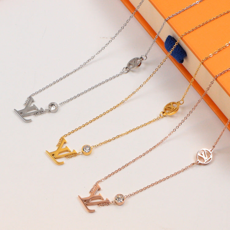 2E1X Popular Necklaces