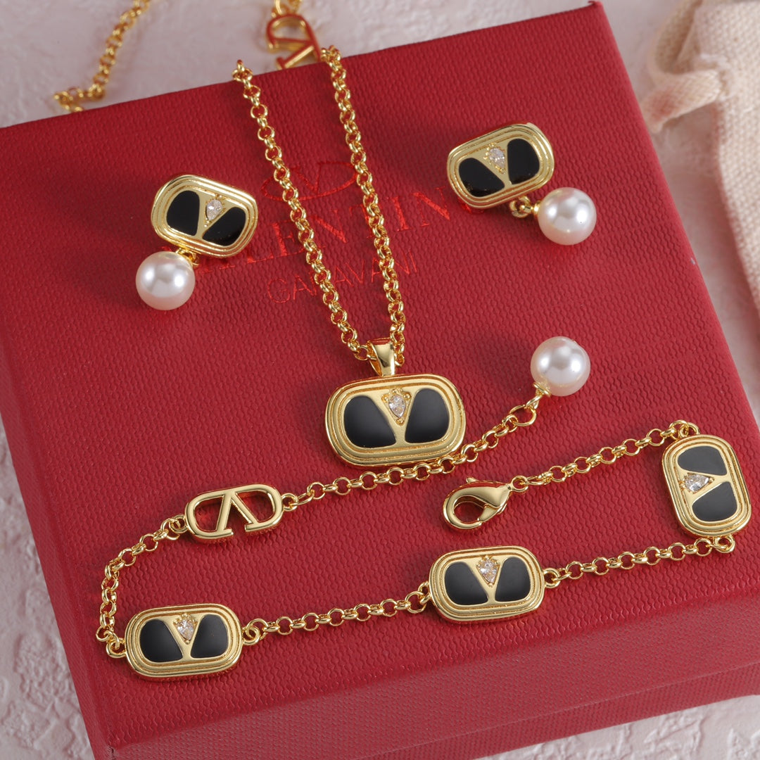 X1N46VL25X Popular  Necklaces, Bracelets, Earrings